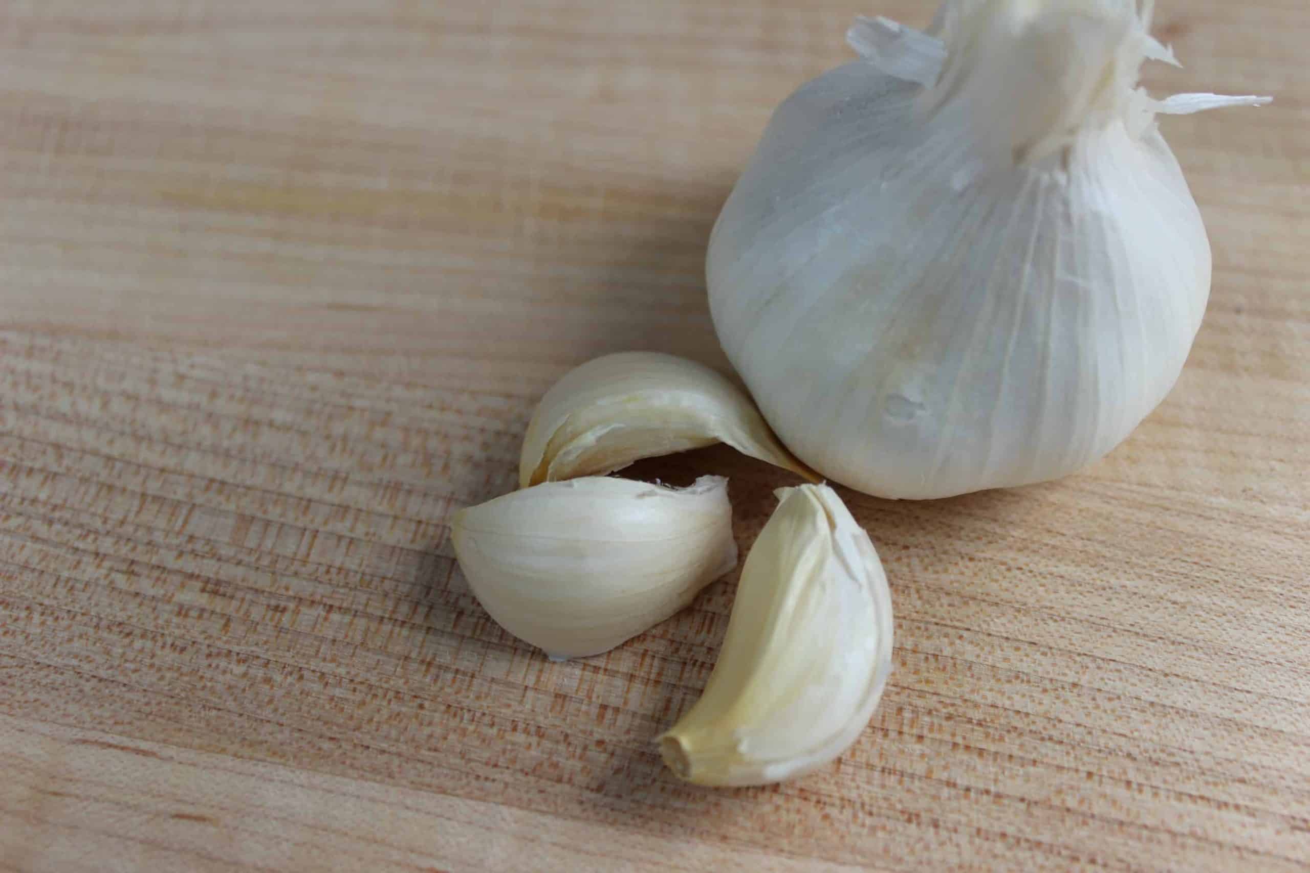 How To: Saute Garlic