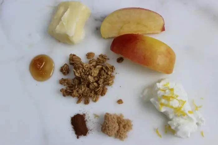 Burnt Macaroni - apples and granola 041a