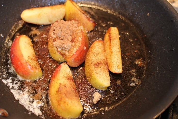 Burnt Macaroni - apples and granola 060a