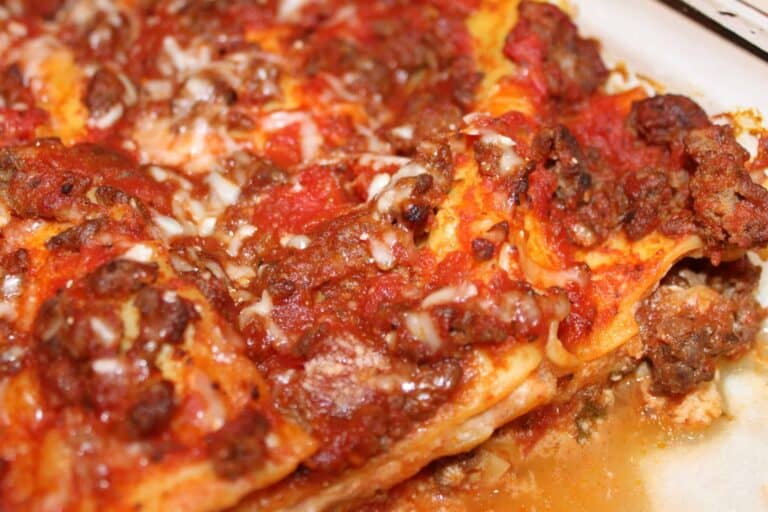 Lasagna with Meat Sauce!