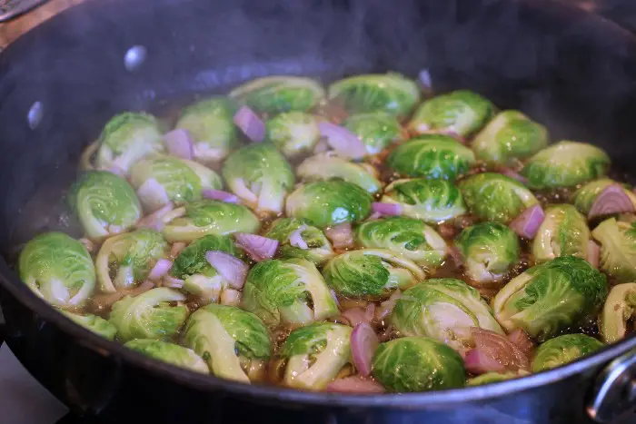 Burnt Macaroni - toy video, YL kitchen, brussel sprouts 326ab