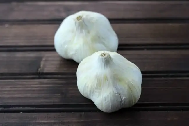 How to roast garlic a