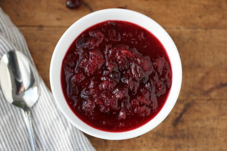 3-ingredient-cranberry-sauce